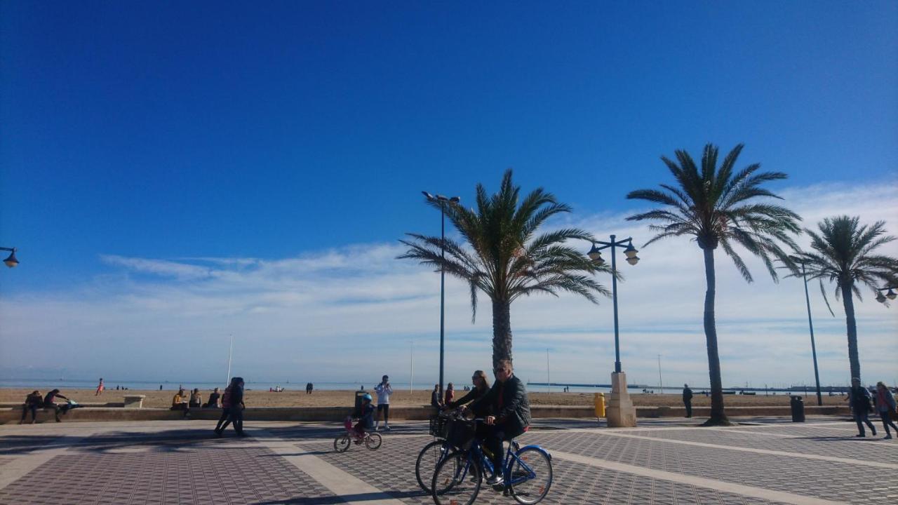 Beach Luxury Apartment Valenza Esterno foto
